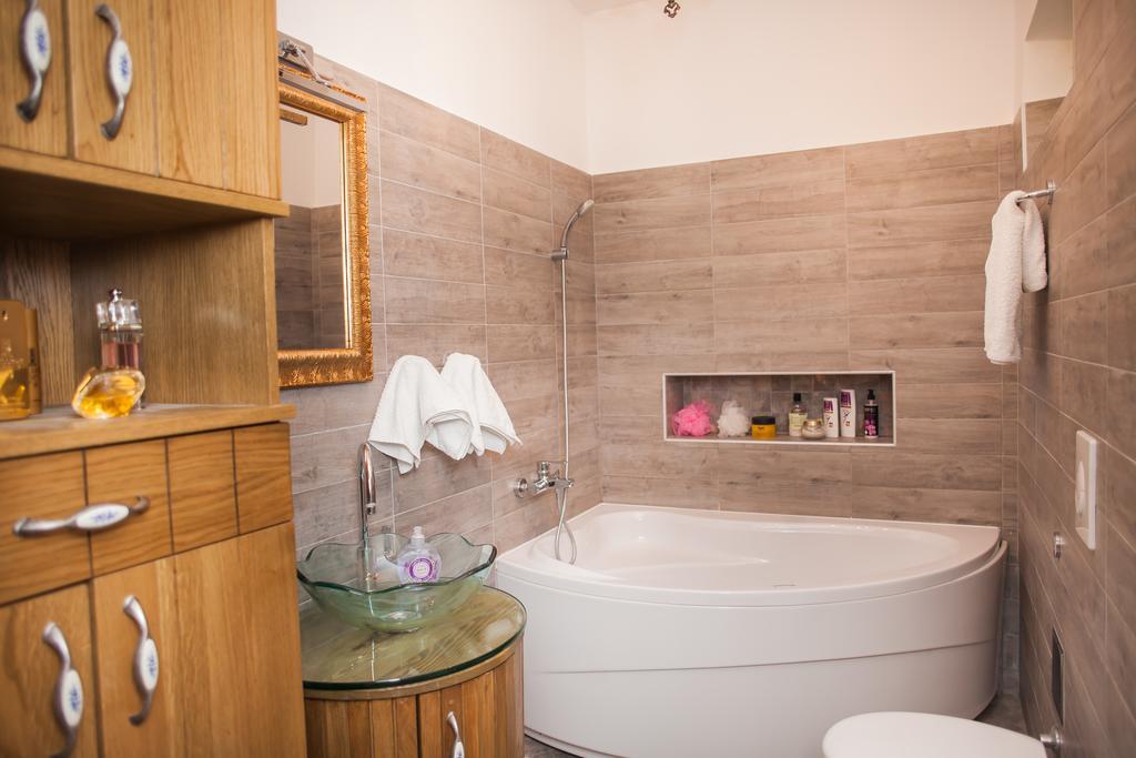 Apartments Laurus 시베니크 외부 사진